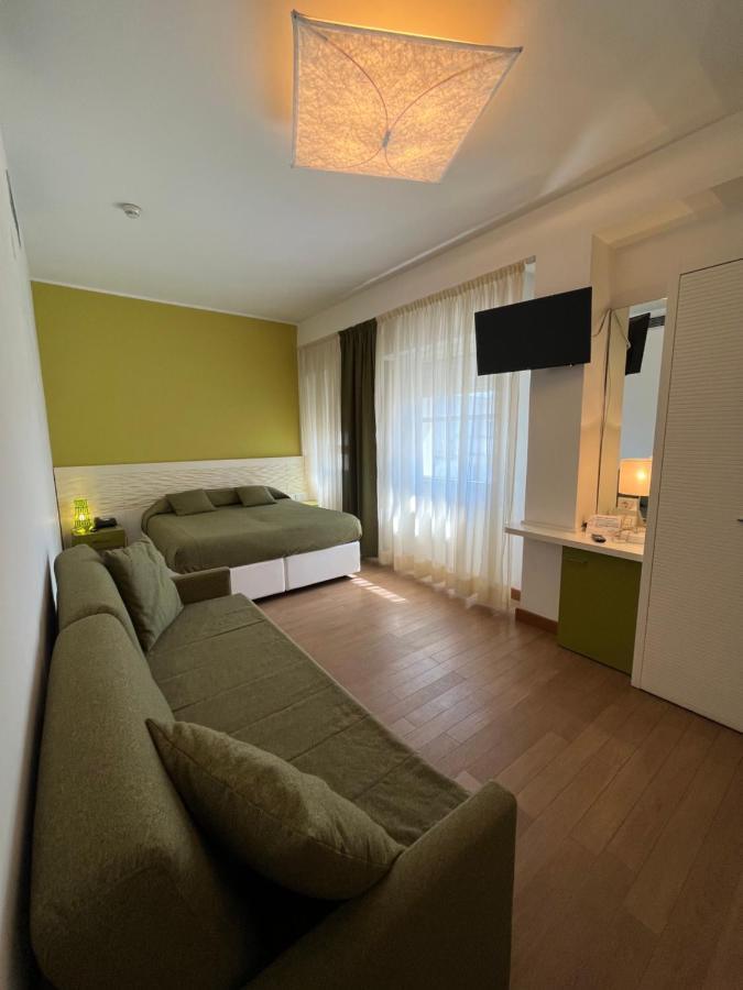 Hotel Mon Pays Riccione Luaran gambar