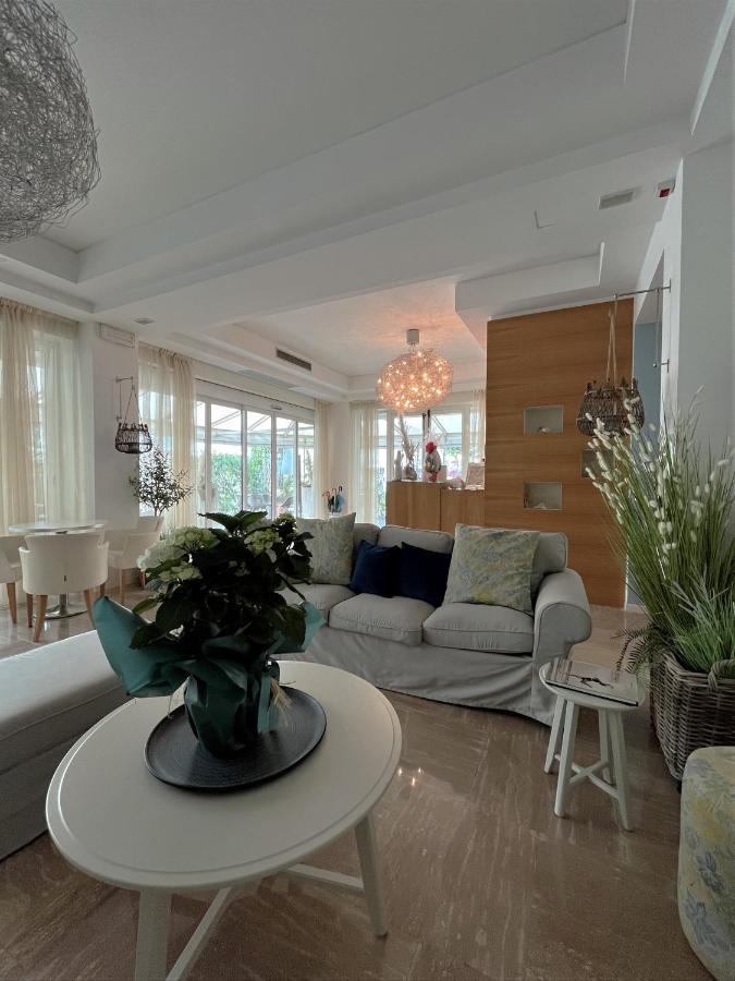 Hotel Mon Pays Riccione Luaran gambar