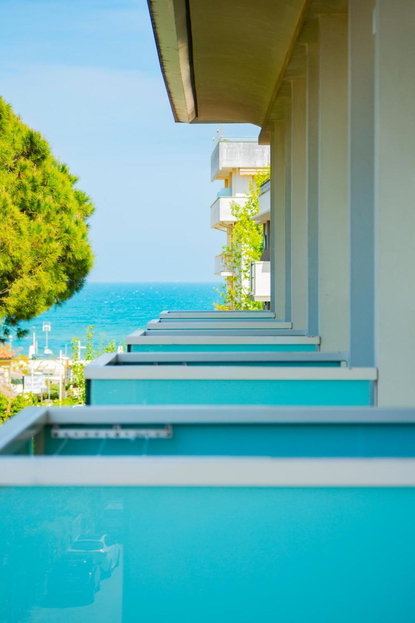 Hotel Mon Pays Riccione Luaran gambar