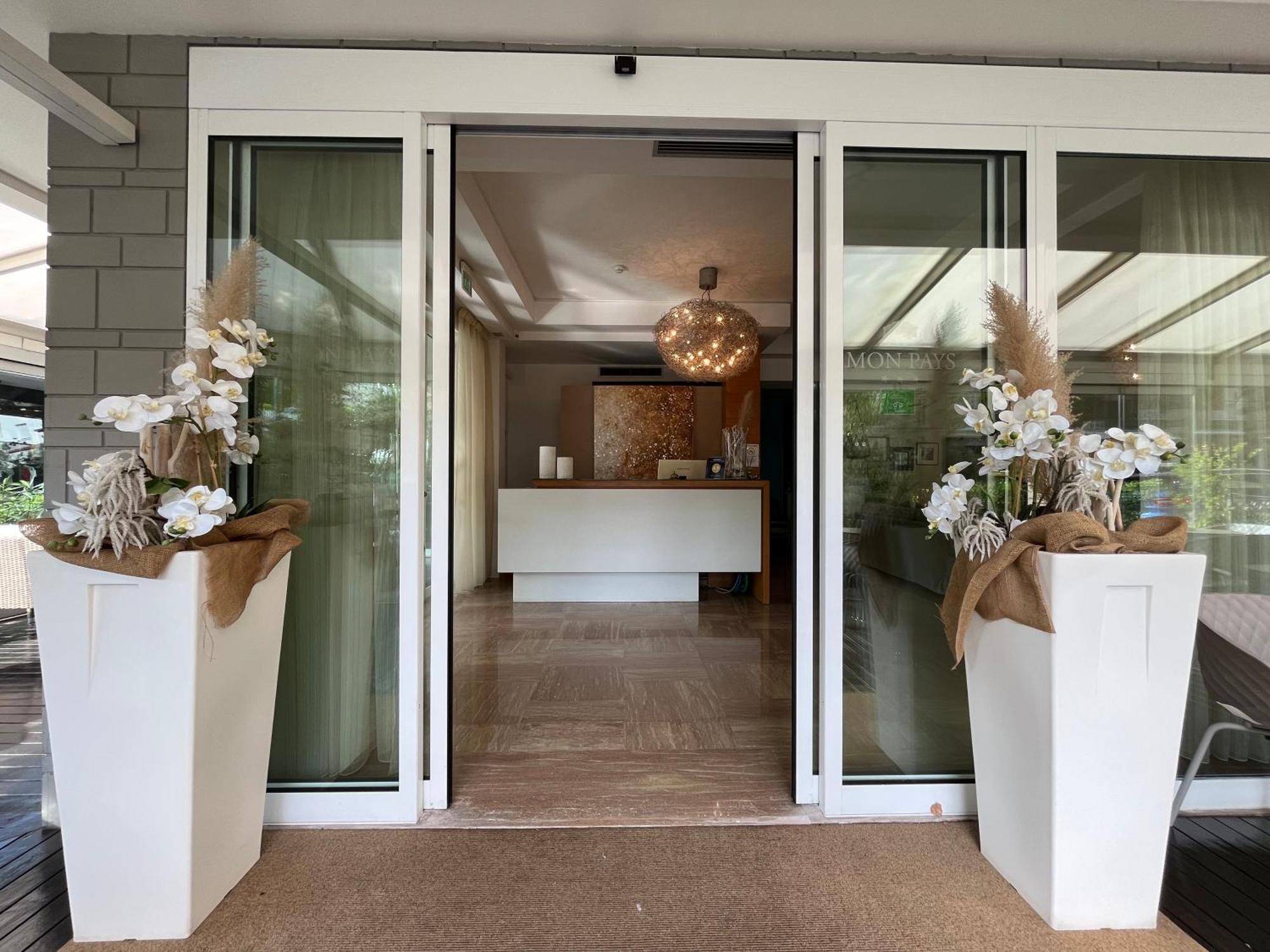 Hotel Mon Pays Riccione Luaran gambar
