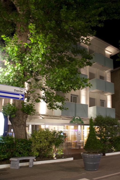 Hotel Mon Pays Riccione Luaran gambar